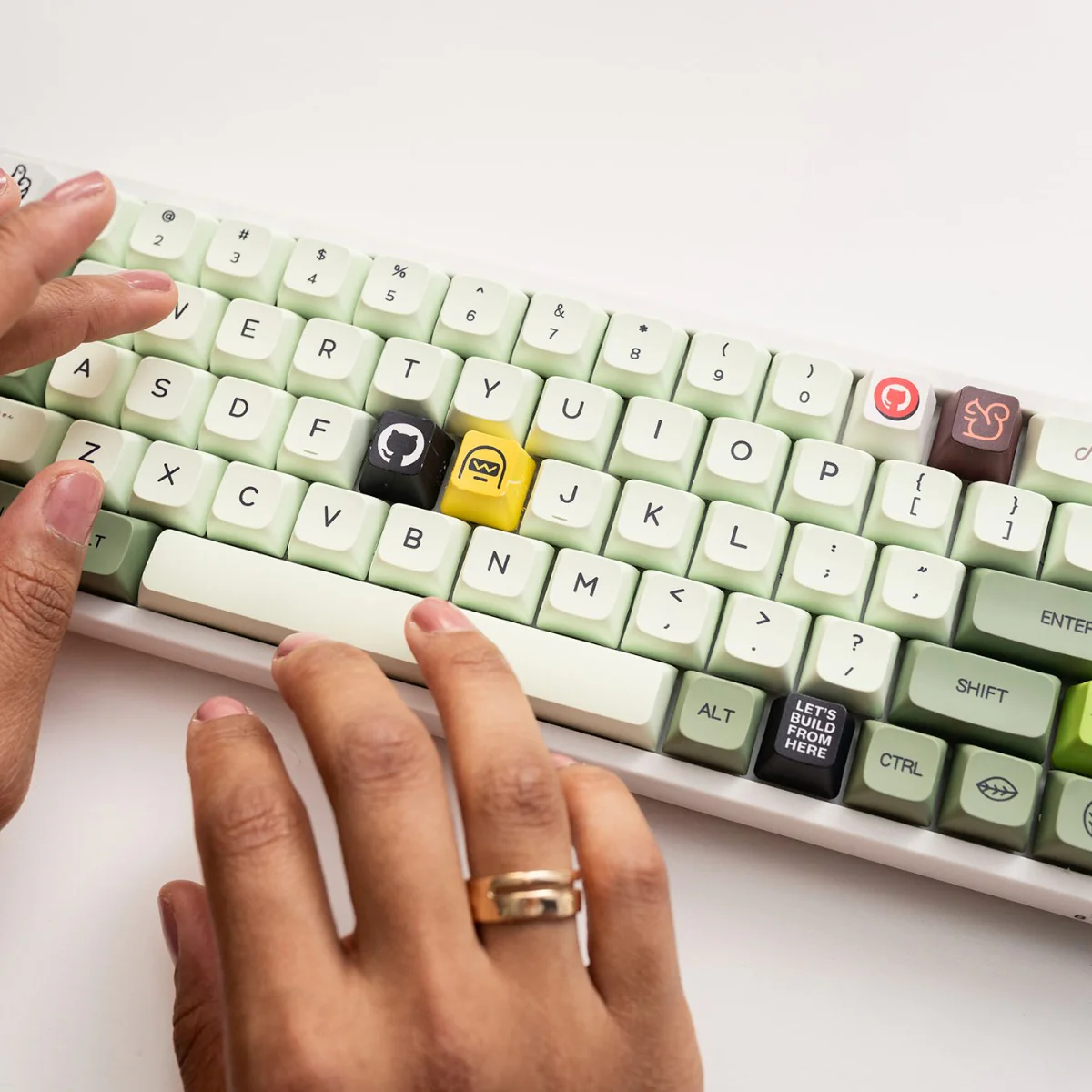 Key Caps - Assorted Pack of 8 - Image 3